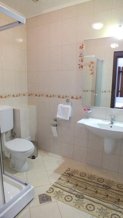 Hanul Cocosul Vitanesti Экстерьер фото